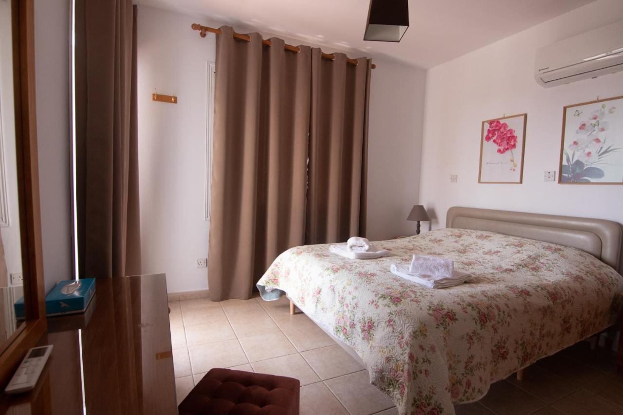 Amelia Two Bedroom Apartment - 202 Paphos Eksteriør bilde
