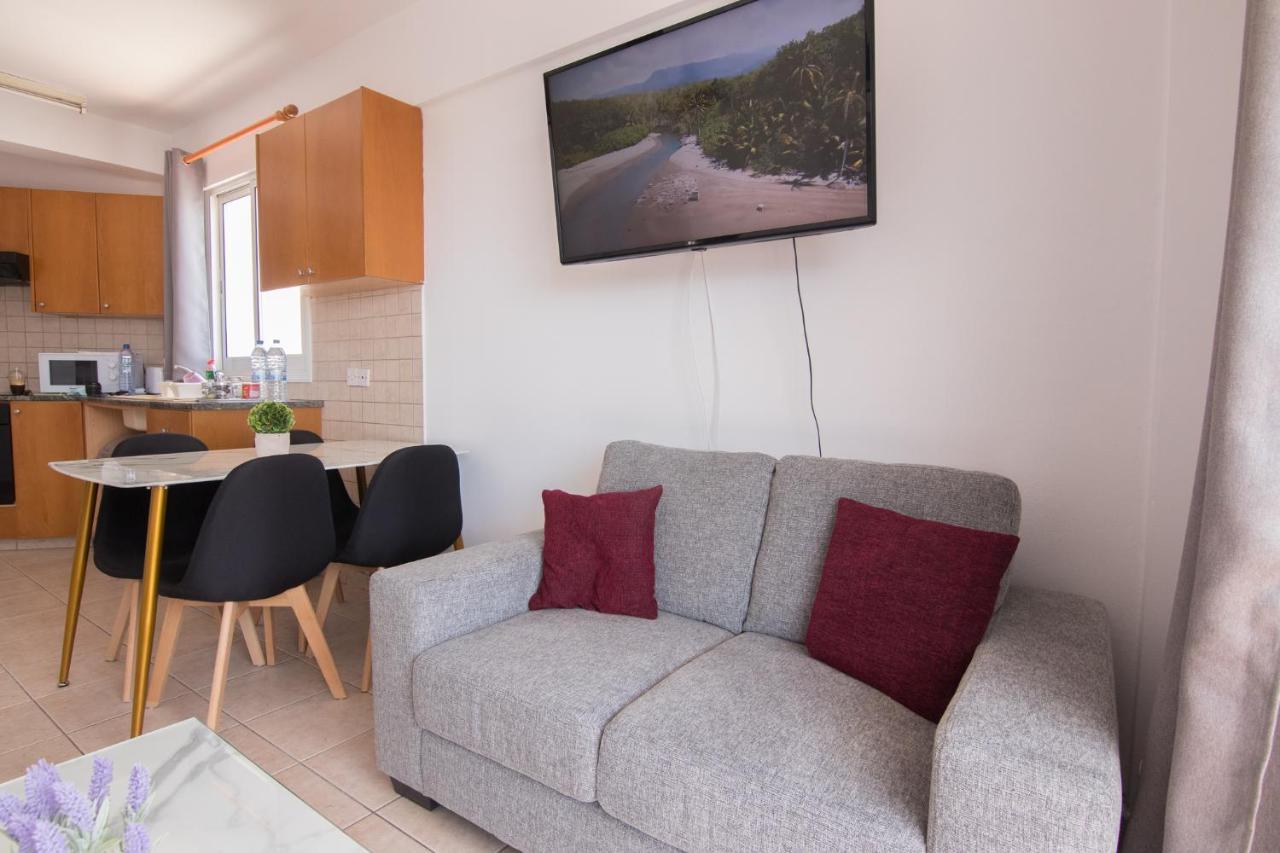 Amelia Two Bedroom Apartment - 202 Paphos Eksteriør bilde