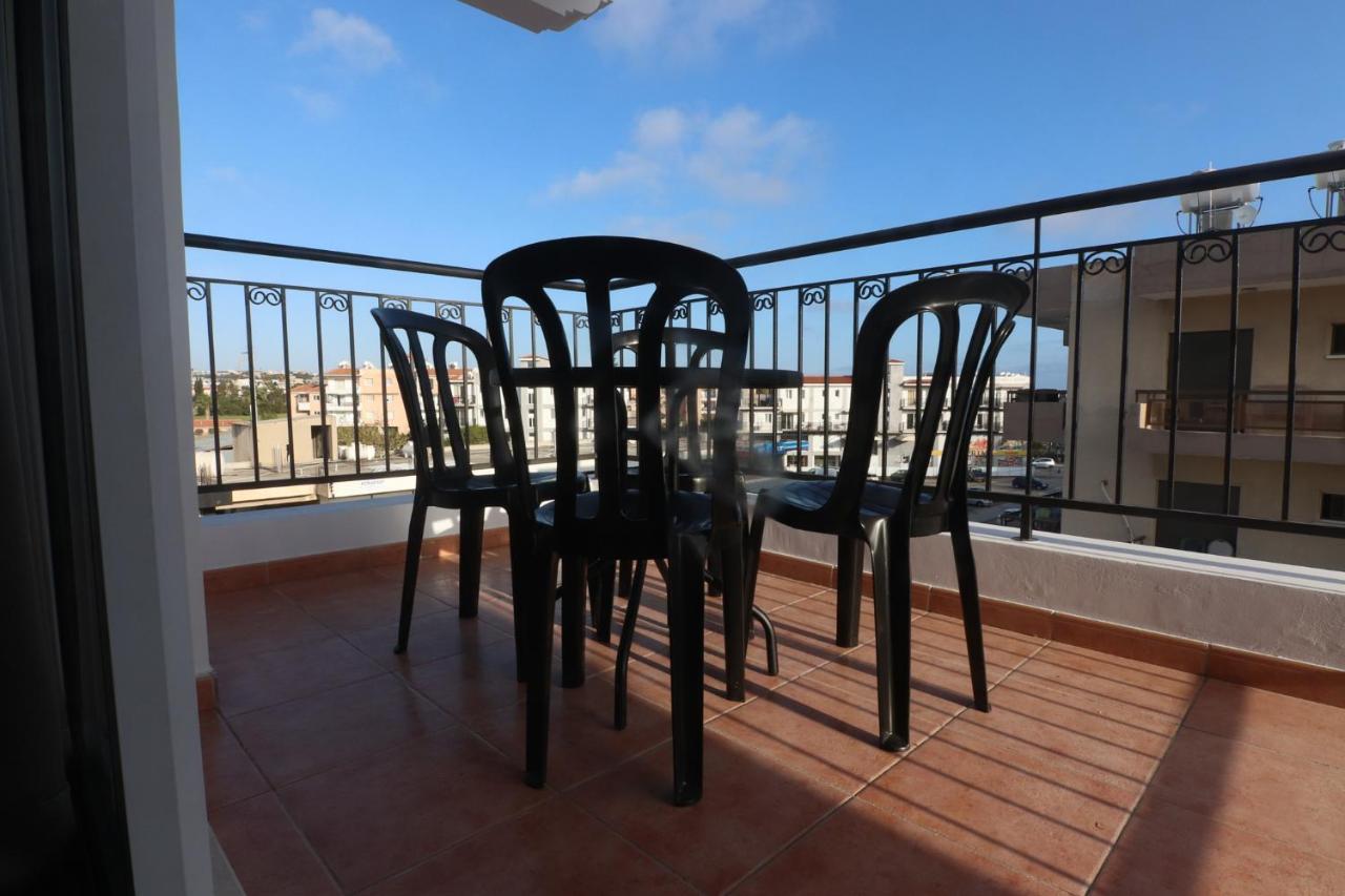 Amelia Two Bedroom Apartment - 202 Paphos Eksteriør bilde
