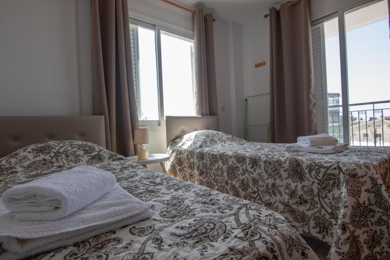 Amelia Two Bedroom Apartment - 202 Paphos Eksteriør bilde