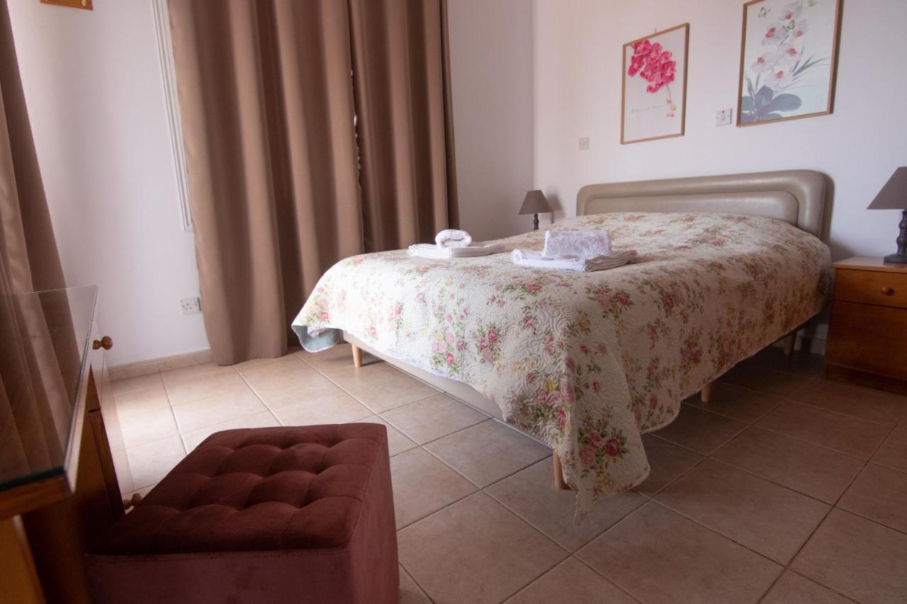 Amelia Two Bedroom Apartment - 202 Paphos Eksteriør bilde
